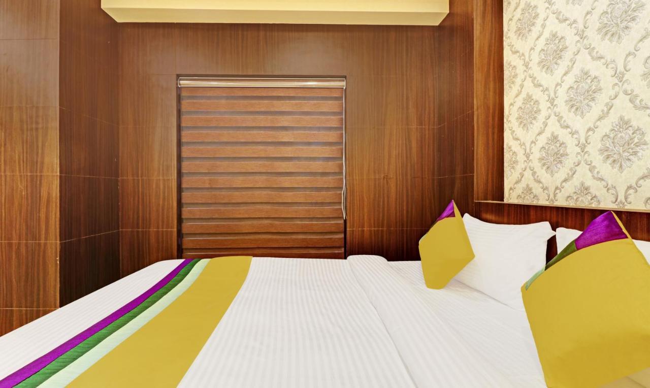 Itsy Hotels Sapphire Residency Manjeri Zewnętrze zdjęcie