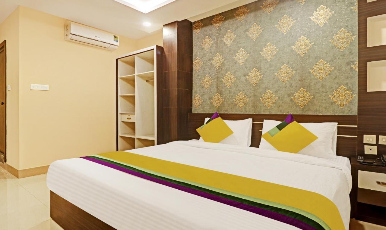 Itsy Hotels Sapphire Residency Manjeri Zewnętrze zdjęcie