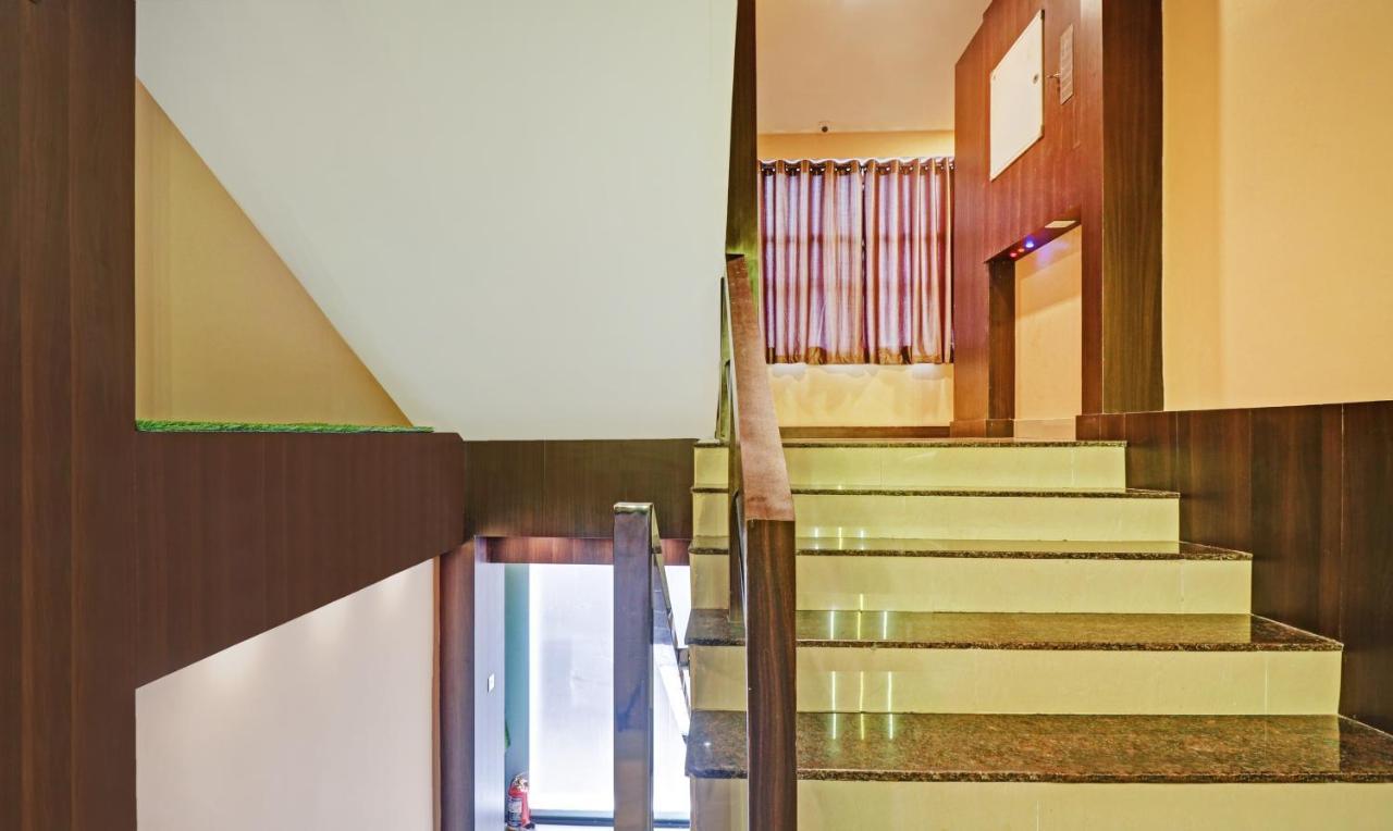 Itsy Hotels Sapphire Residency Manjeri Zewnętrze zdjęcie